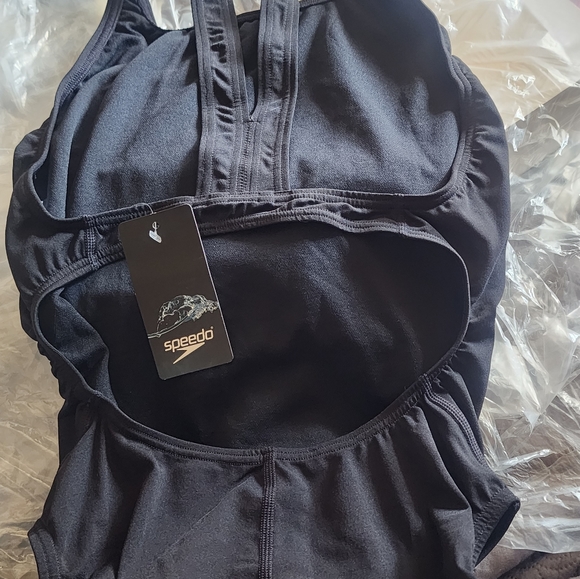 NWT-  Black Speedo One piece Bathing Suit, Sz 10/36 - Picture 3 of 4